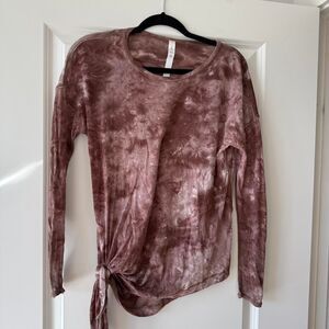Lululemon Women's Brown and Burgundy Tie Dye Knot Shirt